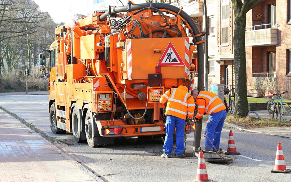 camion pompage assainissement Les Pavillons-sous-Bois